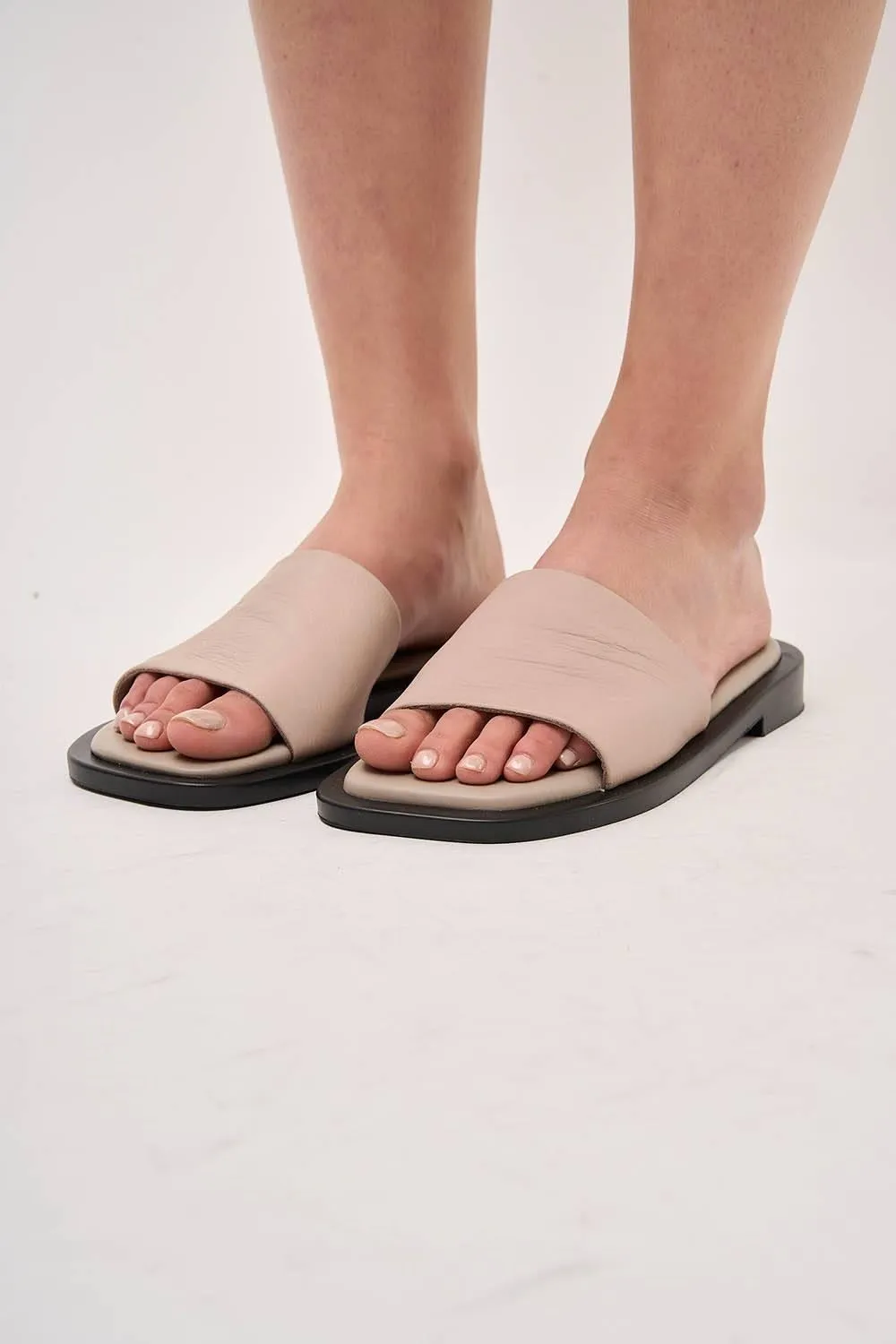 Alo Flop Beige