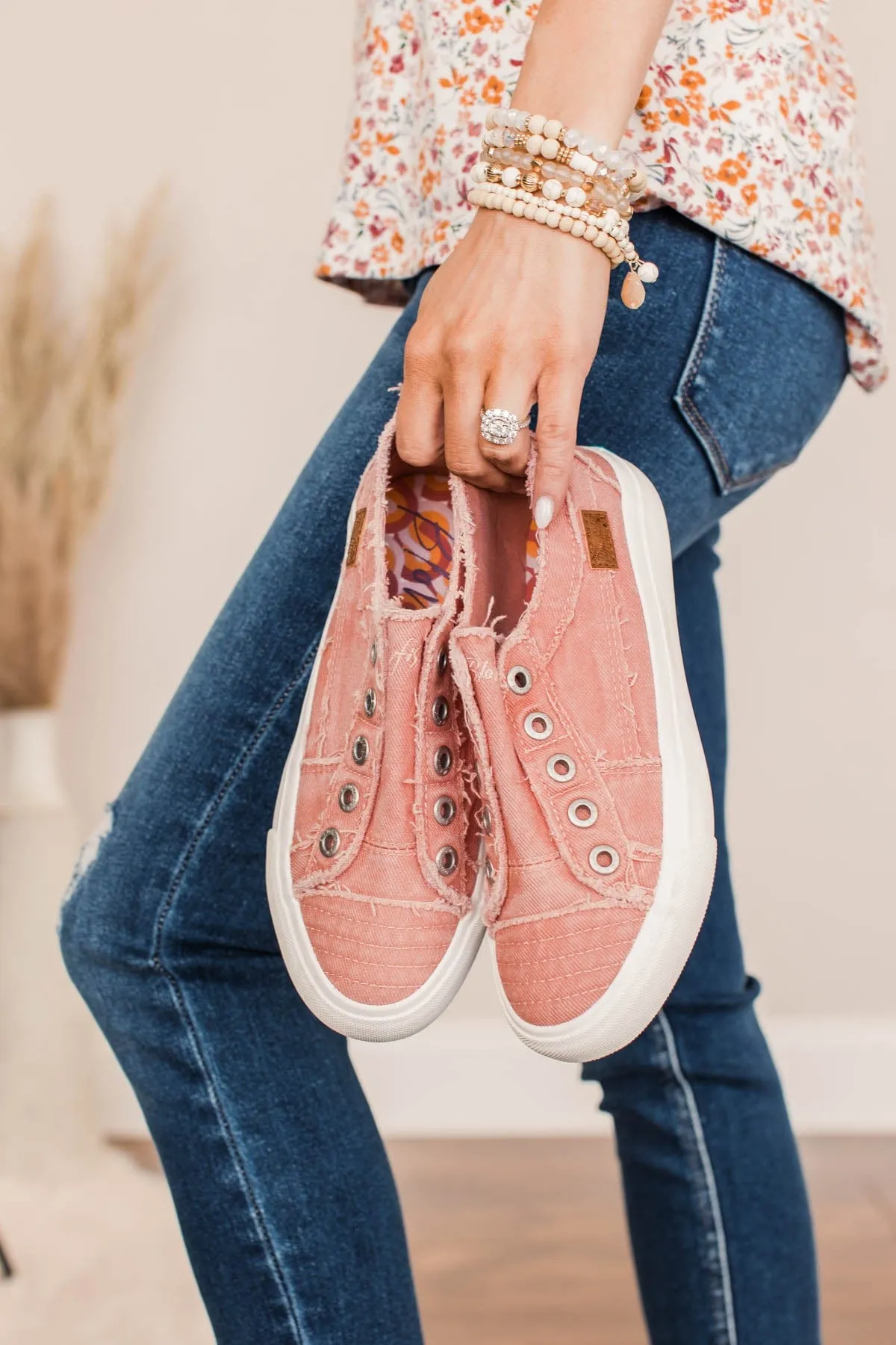 Blowfish Play Sneakers- Sweet Shrimp