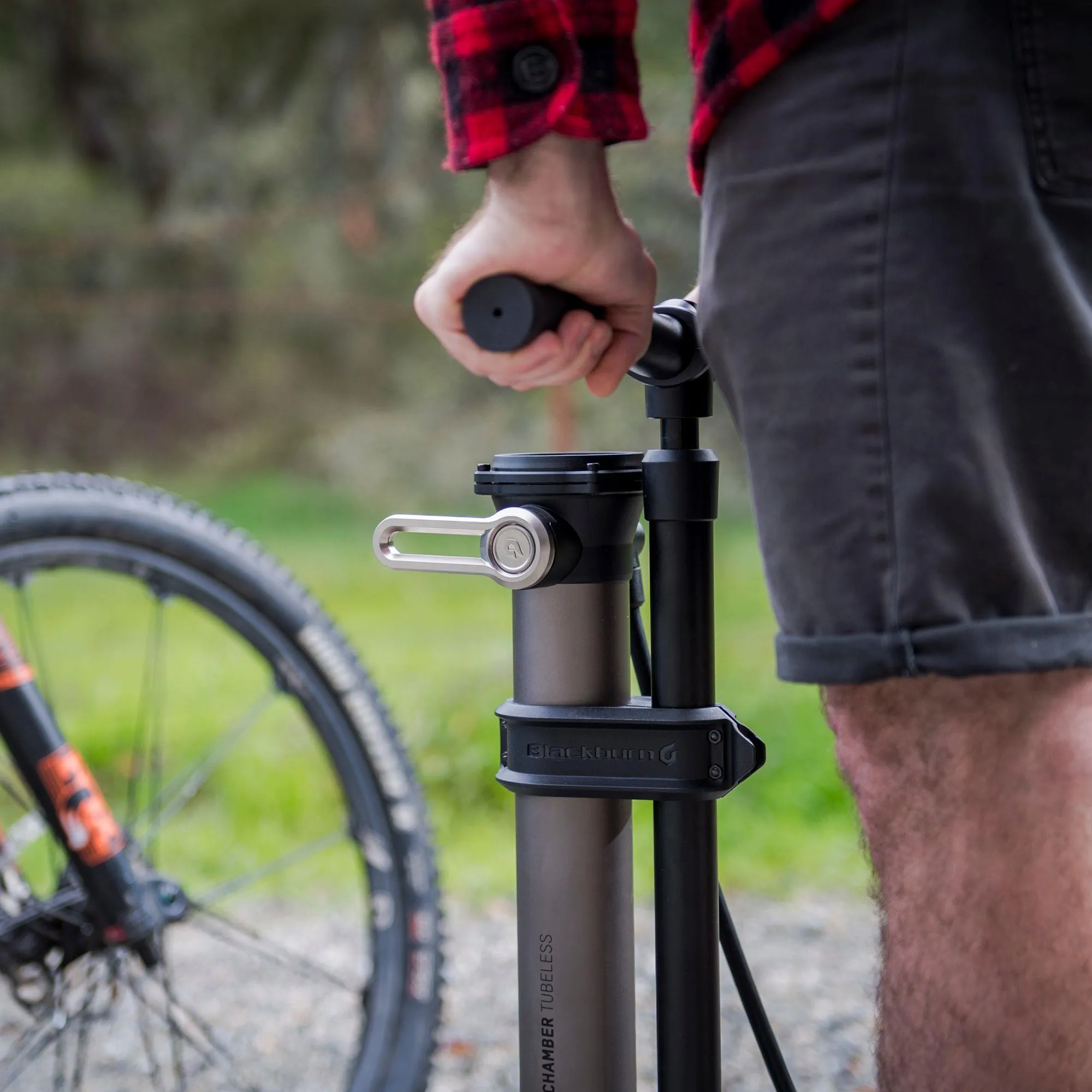 Chamber Tubeless Floor Pump