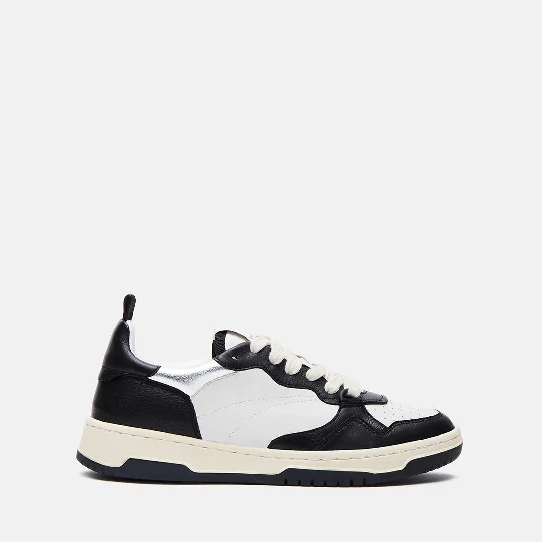 Everlie Sneaker - Steve Madden