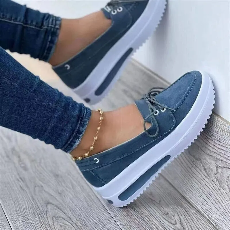 Kris - Chic Lace-Up Sneakers