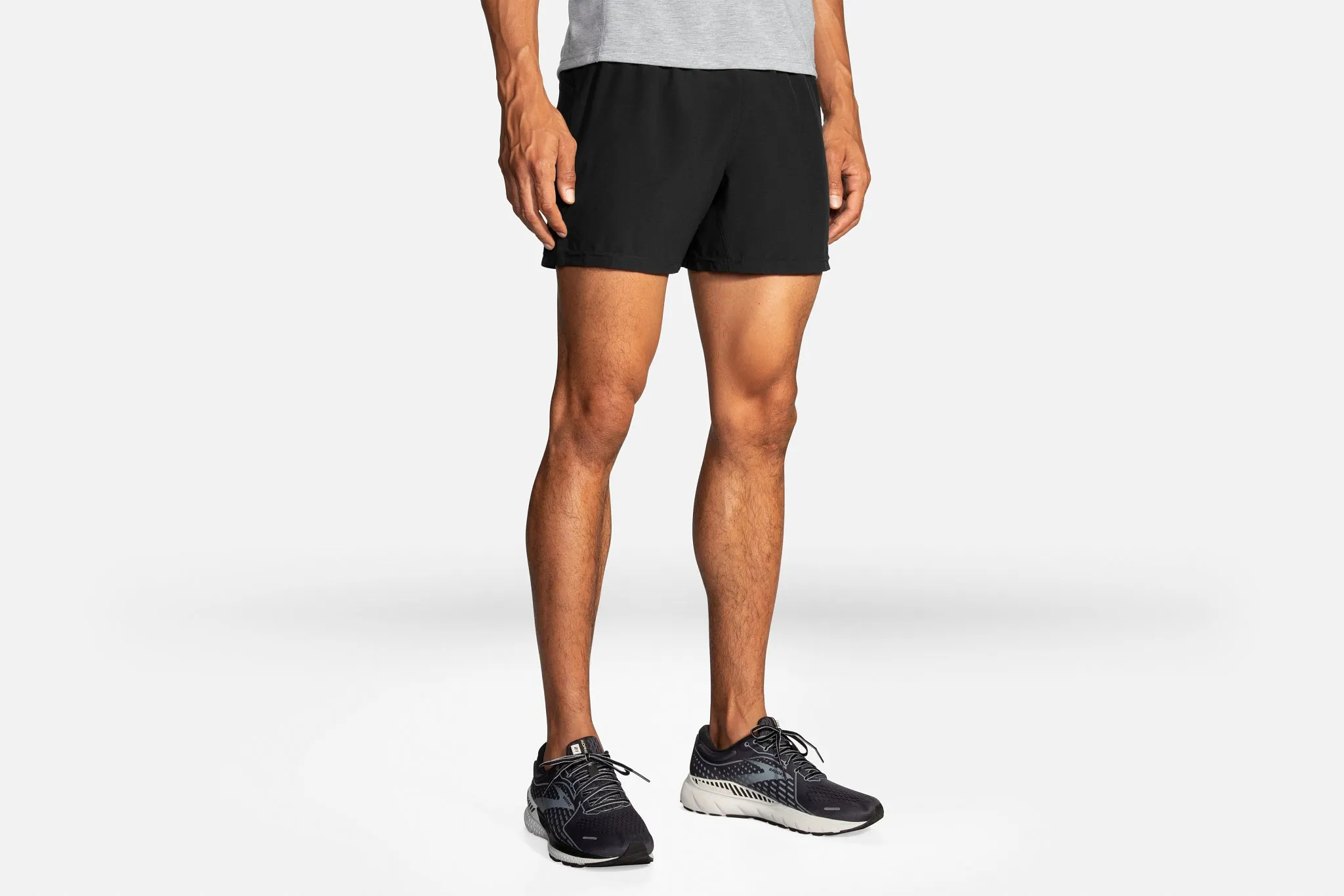 Men's Brooks Sherpa 5" Short in Black