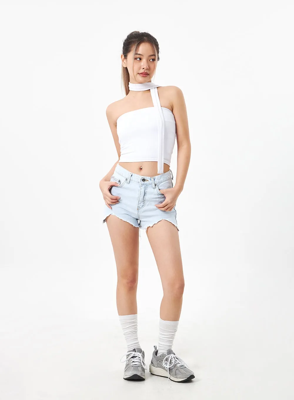 Mid-Rise Denim Shorts CA305