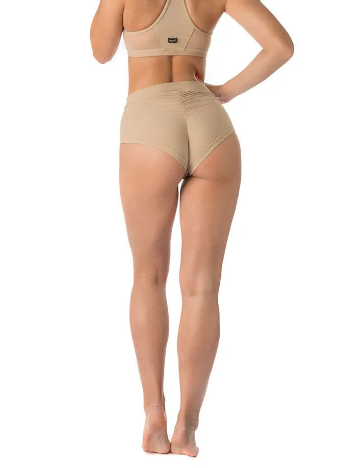 Scrunch pole shorts Lola