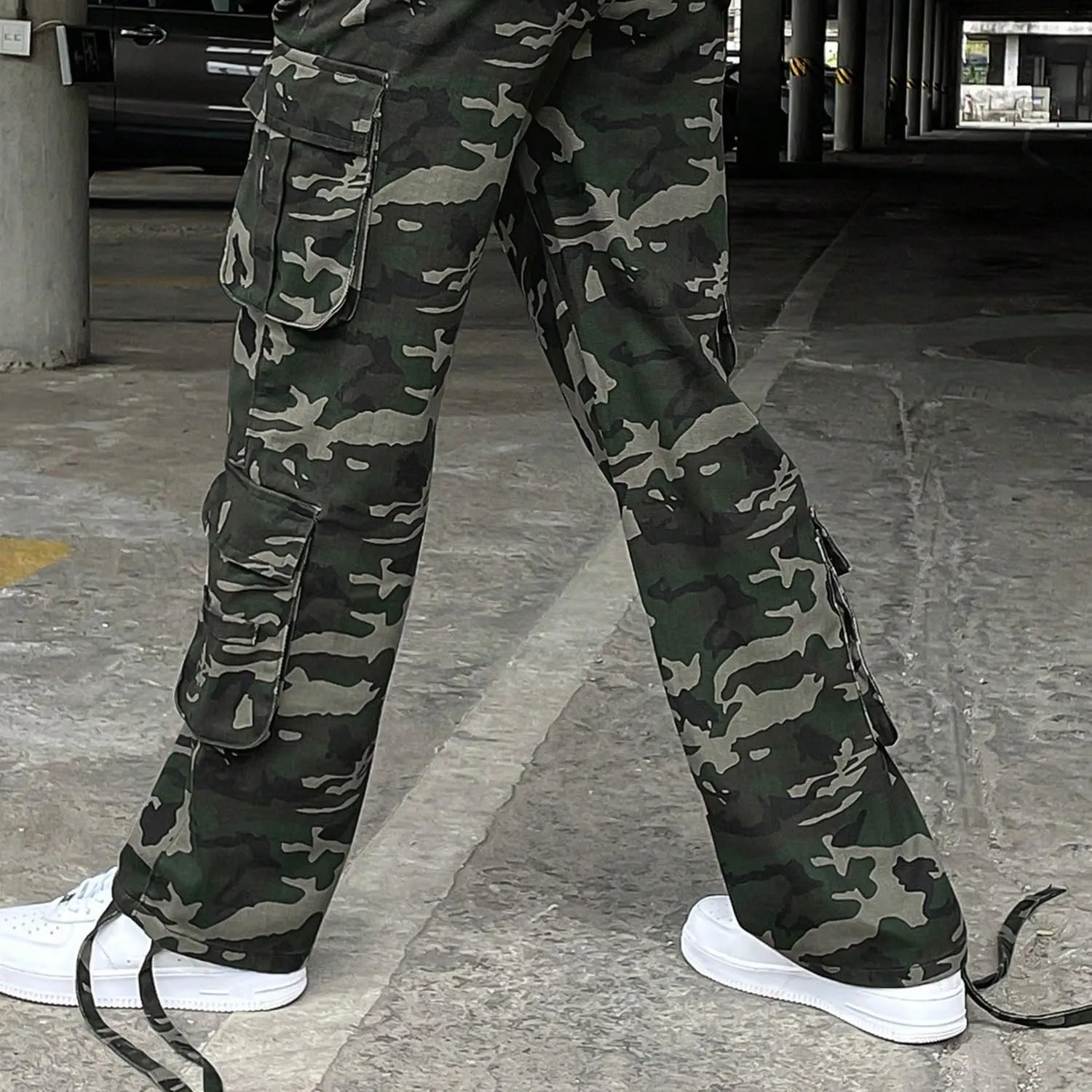 Women Mid Waisted Cargo Jeans Flap Pocket Straight Wide Leg Casual Baggy Boyfriend Denim Streetwear Pants