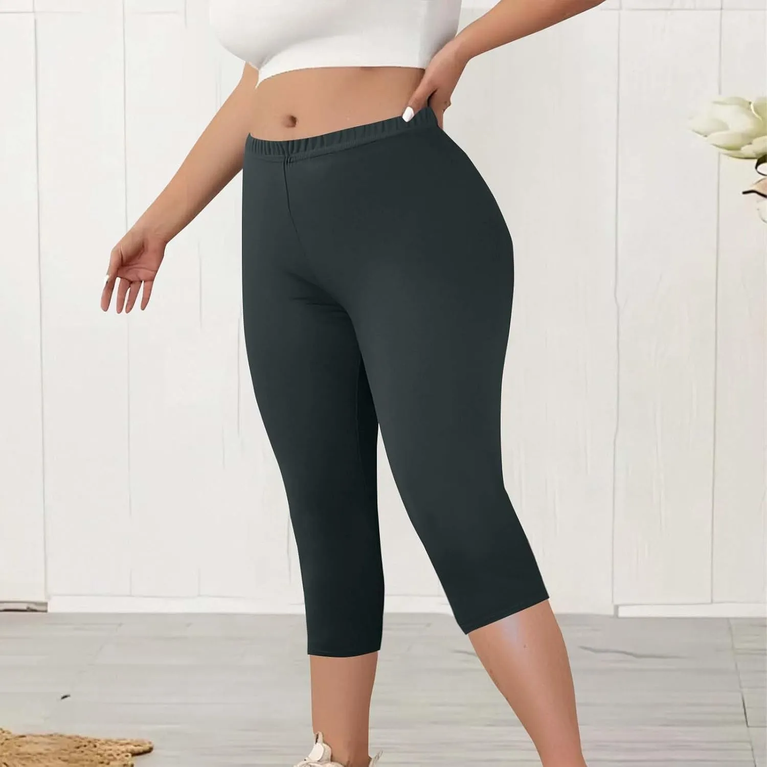 Womens Plus Size Capri Leggings Elastic High Waist Yoga Cropped Pants Tummy Control Oversized Capris Ladies Outfits