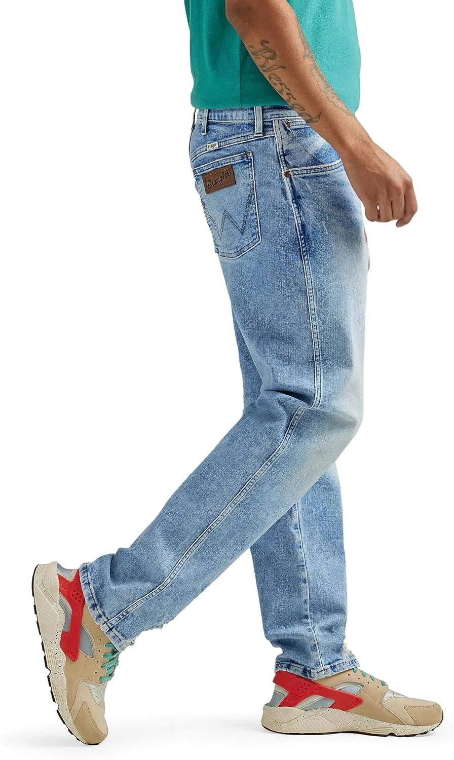 Wrangler Men's Relaxed Fit Taper Jeans